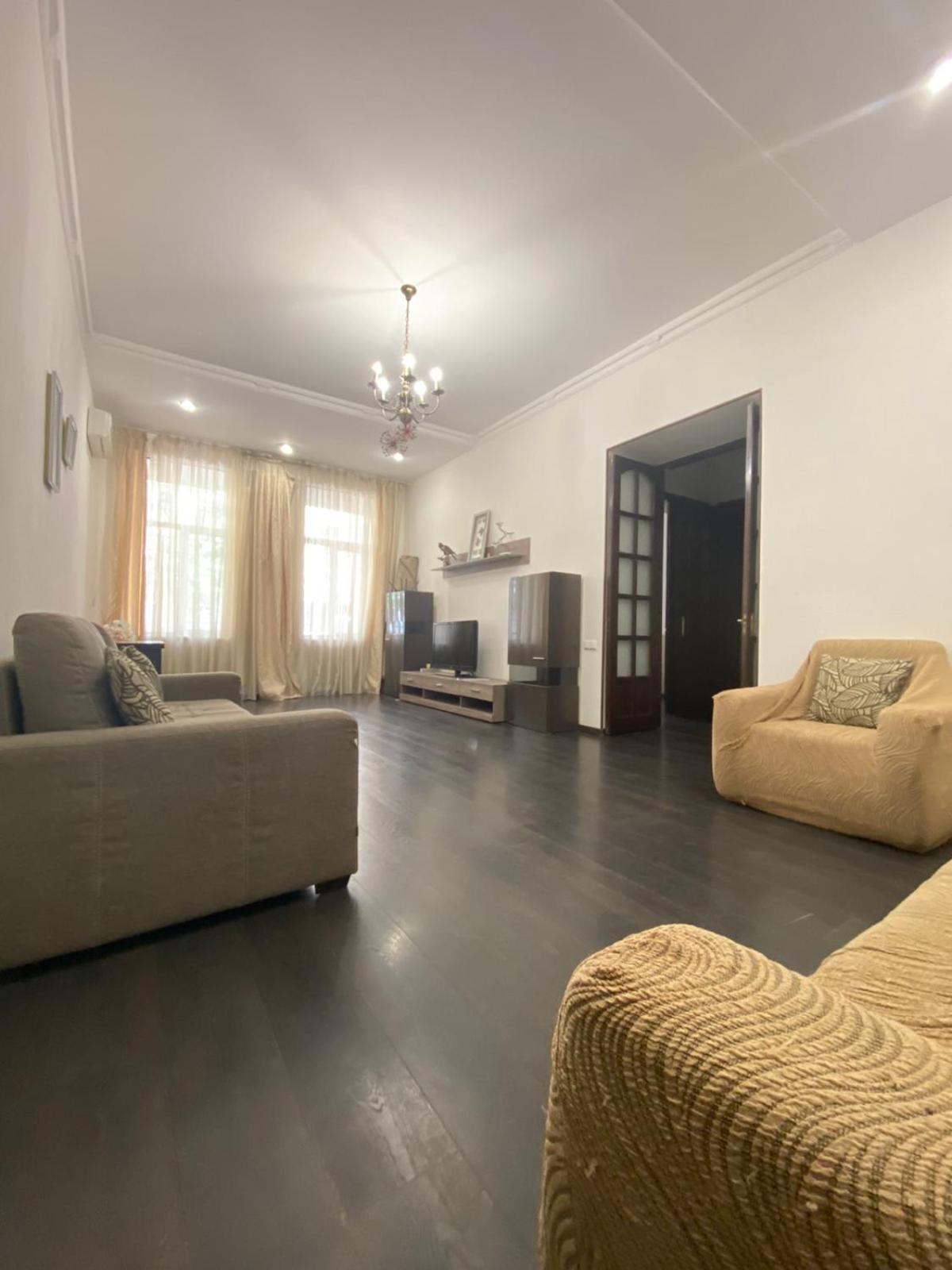 Deribas Apartments Odesa Exterior photo